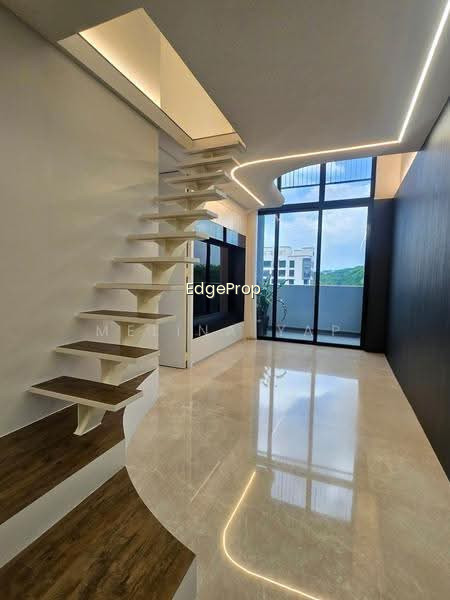 MAYFAIR MODERN photo 2
