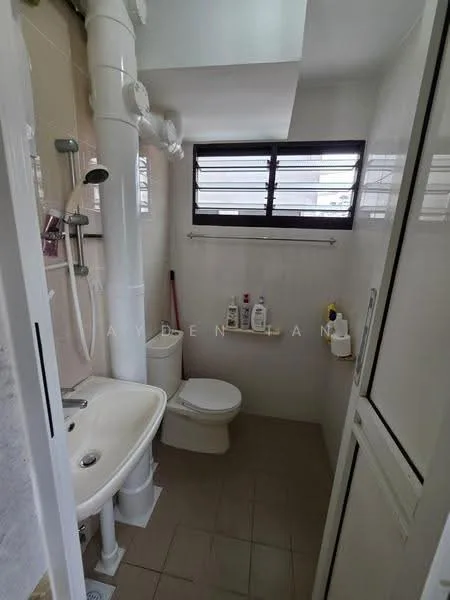 409 Bedok North Avenue 2 image 1 of 10