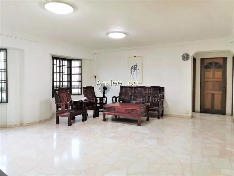 490B Tampines Street 45 image 1 of 10