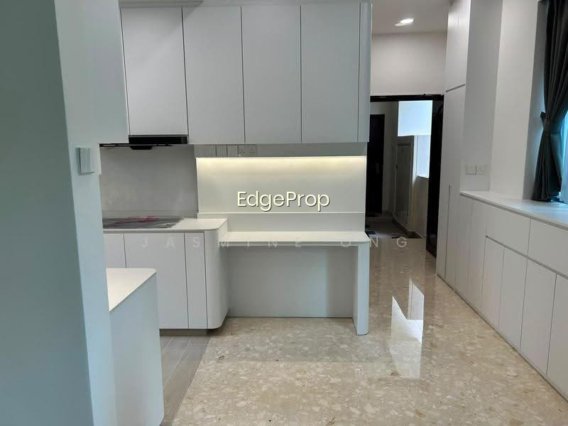 TANGLIN REGENCY photo 2