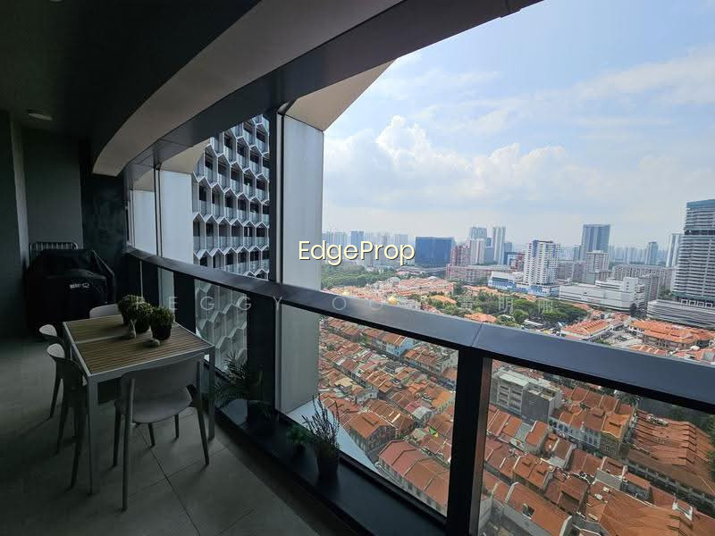 DUO RESIDENCES photo 3