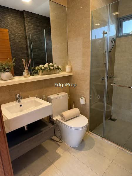 3 BEDDER @ WOODGROVE AVENUE photo 4