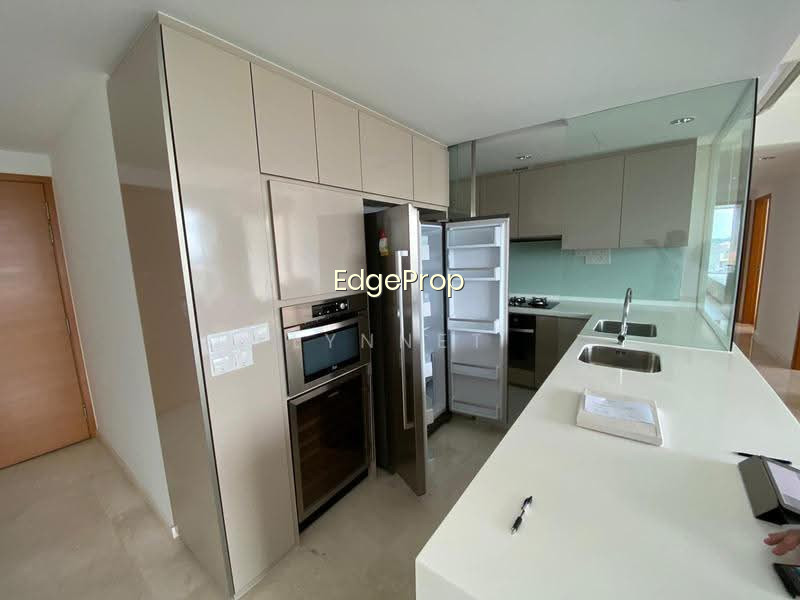 CENTRO RESIDENCES photo 4