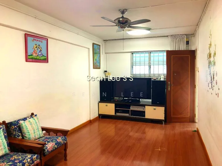 217 Serangoon Avenue 4 image 1 of 10