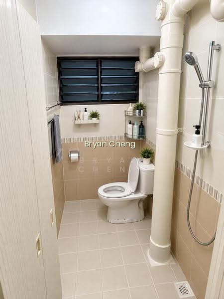 604 ANG MO KIO AVENUE 5 image 1 of 7