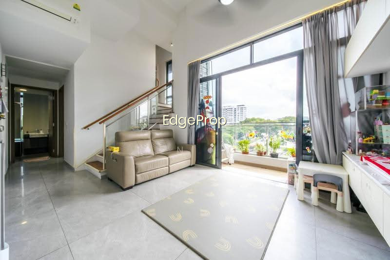 PARKWOOD RESIDENCES photo 2