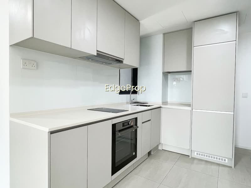 THE WOODLEIGH RESIDENCES photo 3