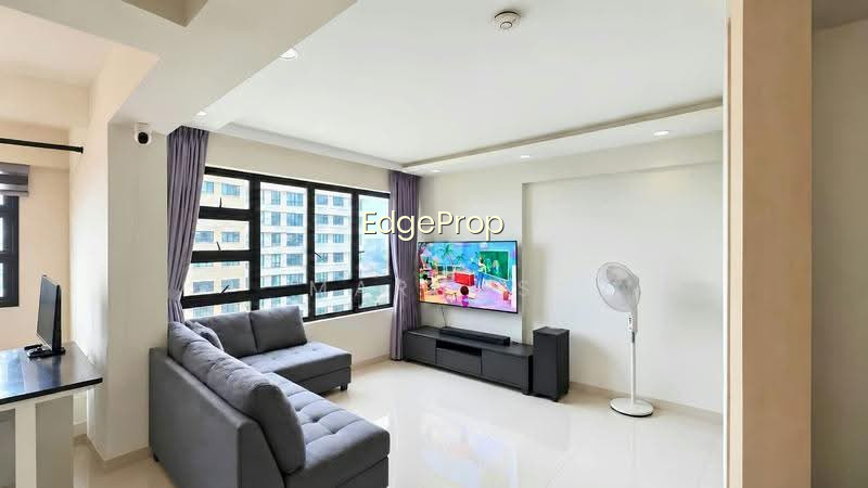 402A FERNVALE LANE photo 2
