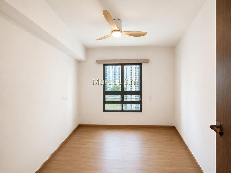 957C TAMPINES STREET 96 image 1 of 8