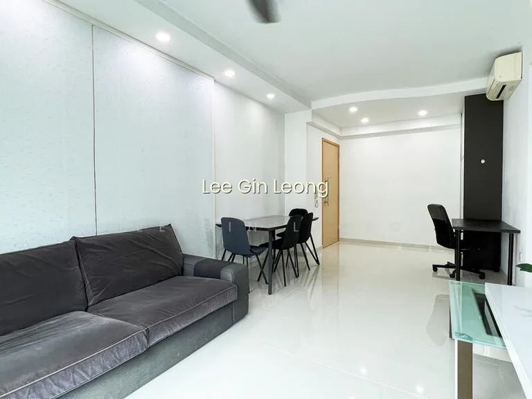 Esparina Residences image 1 of 10