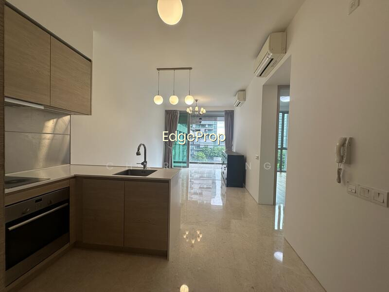SENNETT RESIDENCE image 1 of 10