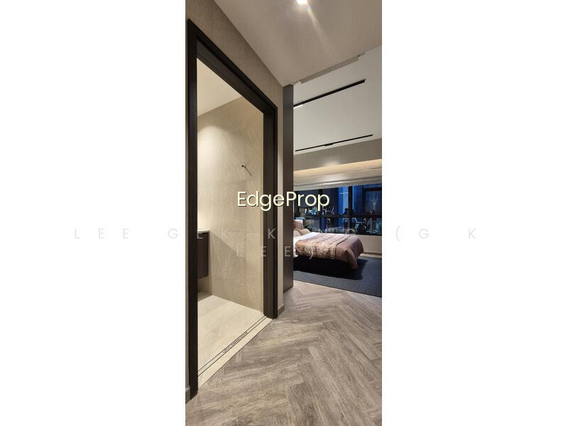 SPRINGLEAF RESIDENCE photo 2