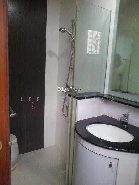 FUYUEN COURT photo 5