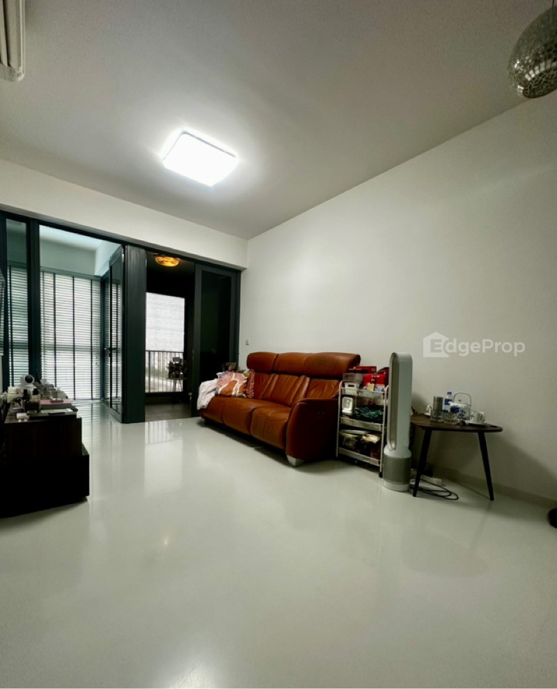 NORTH PARK RESIDENCES photo 2