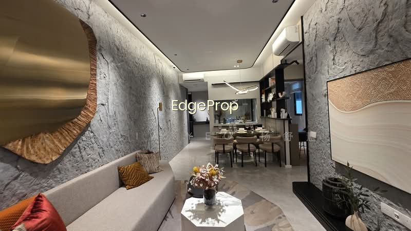 THE LAKEGARDEN RESIDENCES photo 3
