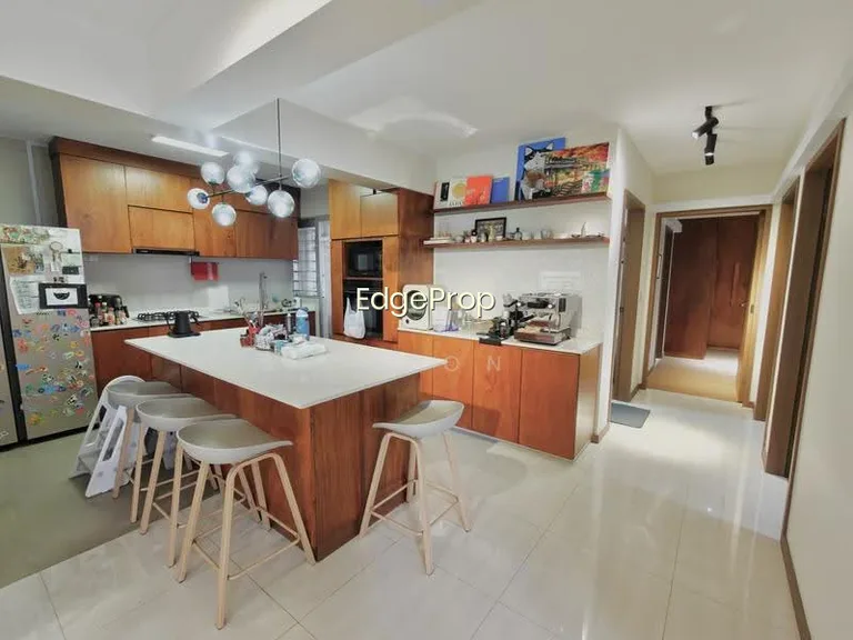 109B Canberra Walk image 1 of 9