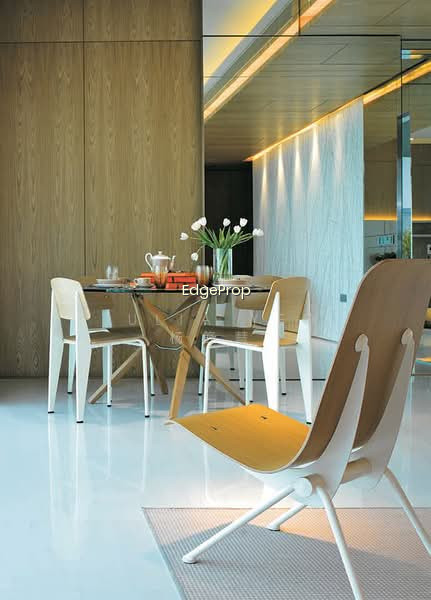 RESIDENCES @ EMERALD HILL photo 2