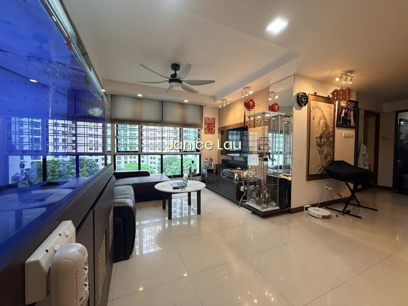 629 SENJA ROAD image 1 of 10