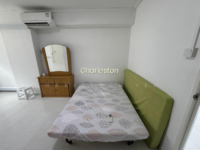 458 HOUGANG AVENUE 10 image 1 of 10