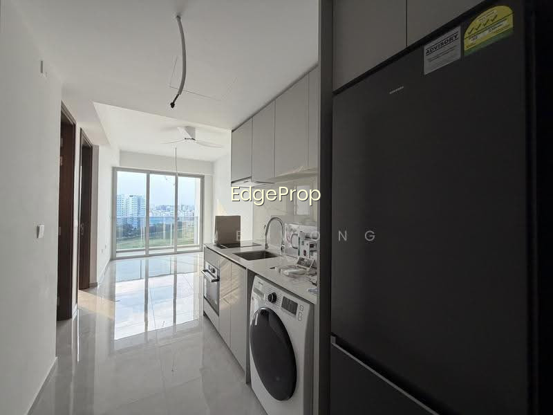 GRAND DUNMAN image 1 of 10