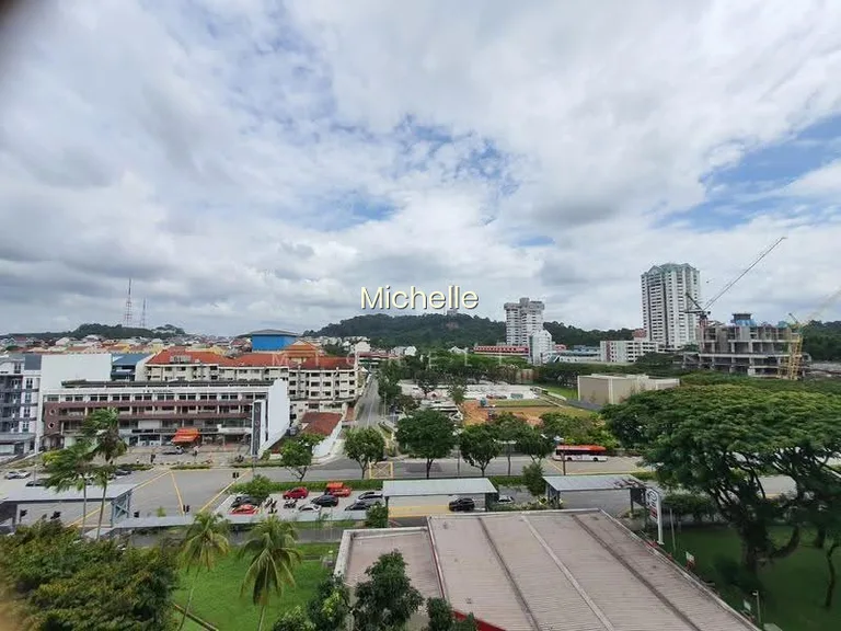 1 Toh Yi Drive image 1 of 7