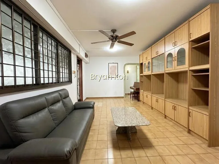 609 Yishun Street 61 image 1 of 10