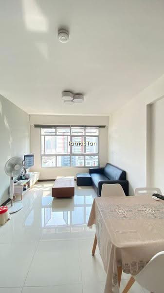 25A SAINT GEORGE'S LANE image 1 of 6