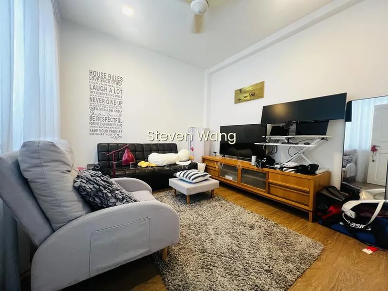 187 Tembeling Road image 1 of 5