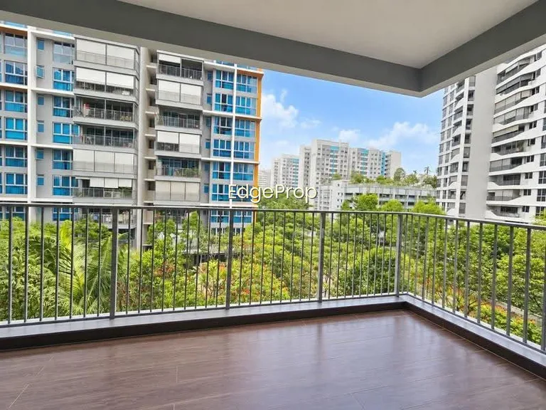 Q Bay Residences image 1 of 9