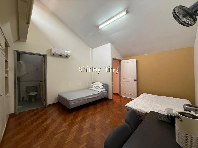 LAST CALL! EXCLUSIVE LISTING! BEST LOCATION! HUGE INTER TERRACE @ BUKIT TIMAH image 1 of 7