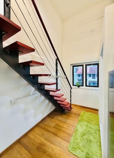 HIP AND COOL STUDENT HOSTEL ENSUITE FOR RENT image 1 of 10