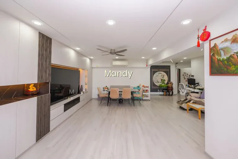 415 Jurong West Street 42 image 1 of 10