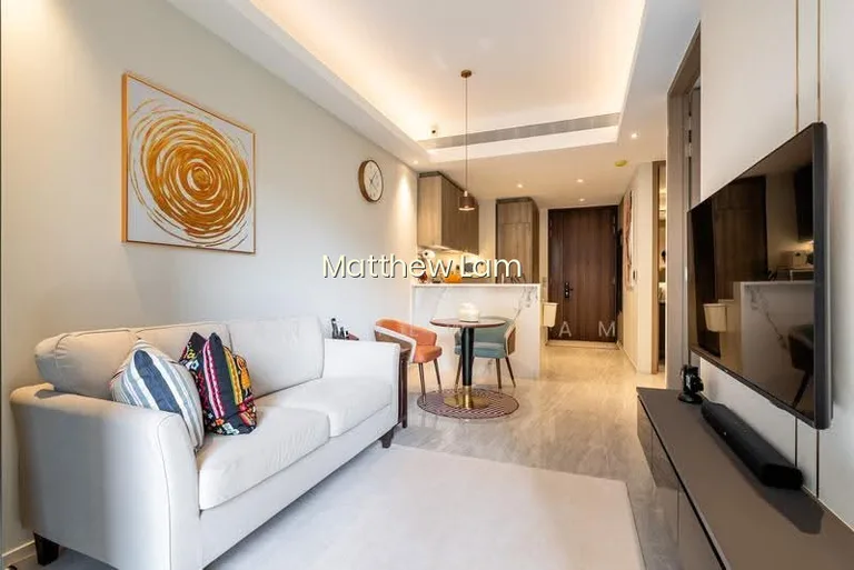 Leedon Green image 1 of 10