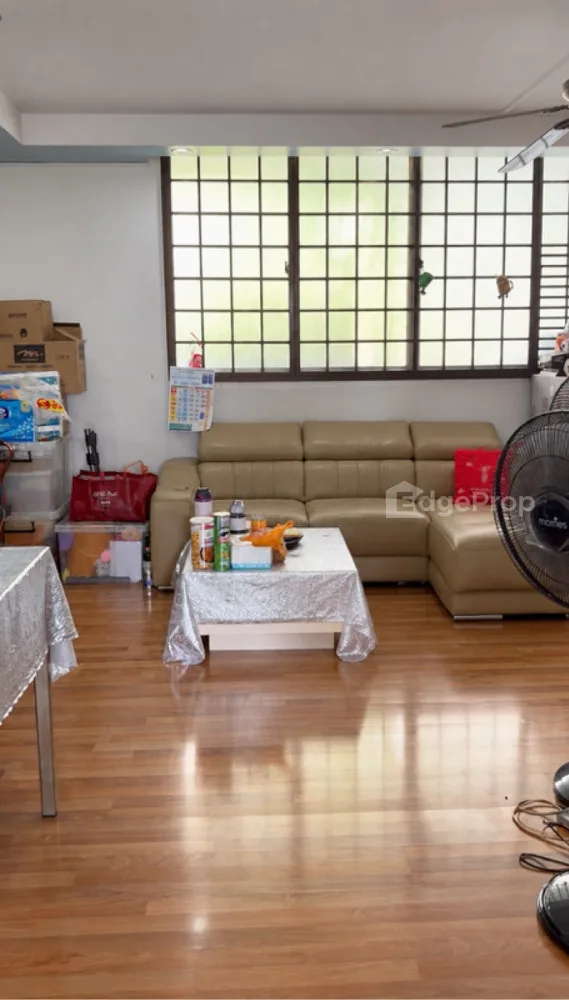 246 Yishun Avenue 9 image 1 of 6