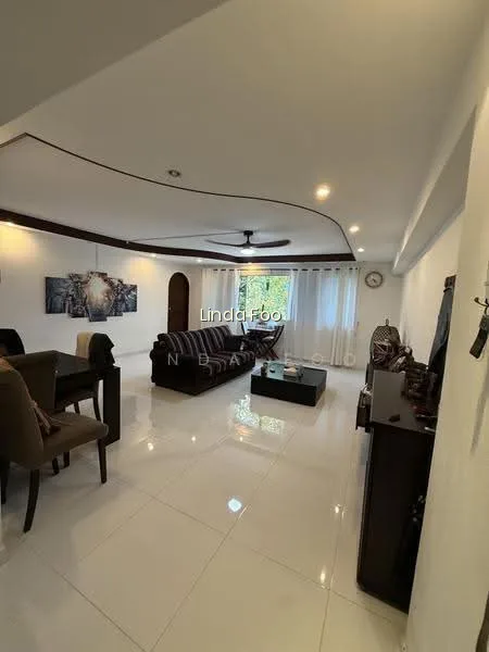 122 Pasir Ris Street 11 image 1 of 10