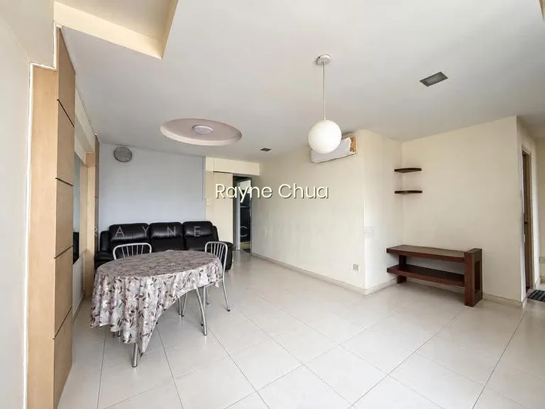 493 Admiralty Link image 1 of 10