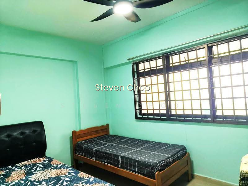 427 WOODLANDS STREET 41 image 1 of 6