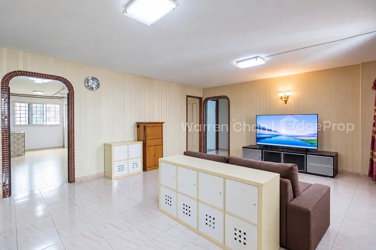 321 Bukit Batok Street 33 image 1 of 10