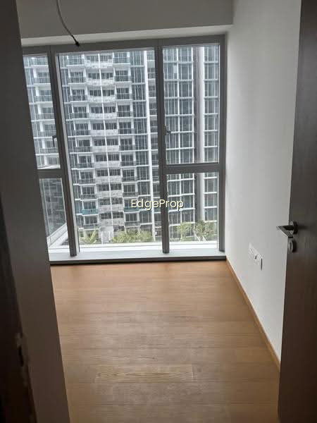GRAND DUNMAN image 1 of 10
