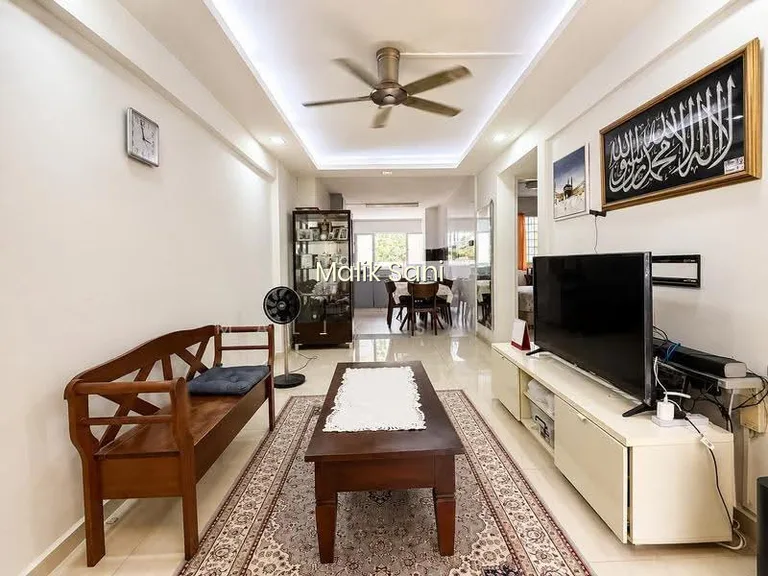 127 Bedok North Street 2 image 1 of 8