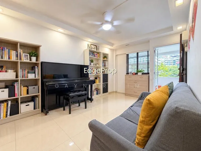 329 Ang Mo Kio Avenue 3 image 1 of 10