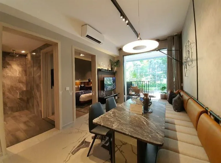 Sengkang Grand Residences image 1 of 10