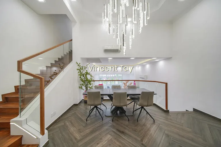 Loyang Villas image 1 of 10