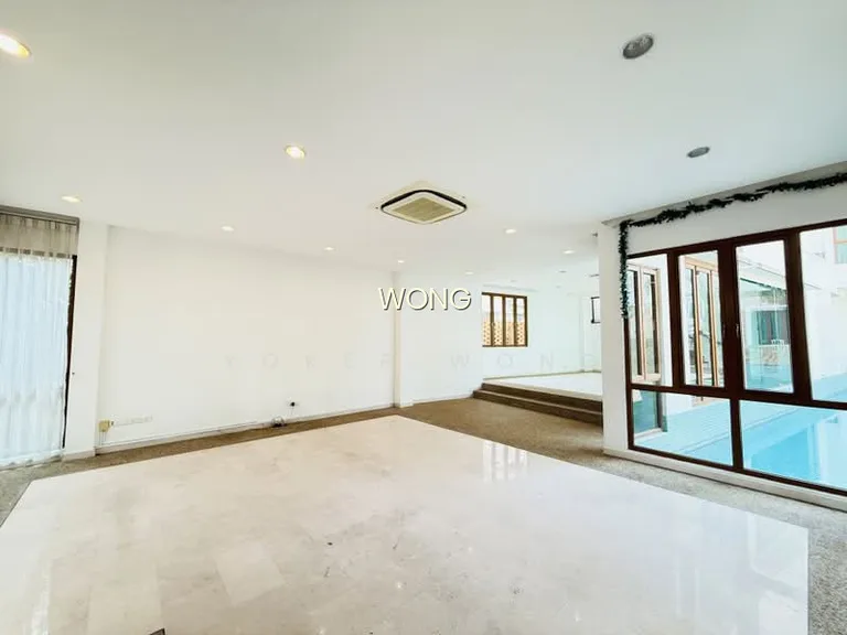 Holland Road Detached House With Pool and 3 Storeys of Living Space image 1 of 10