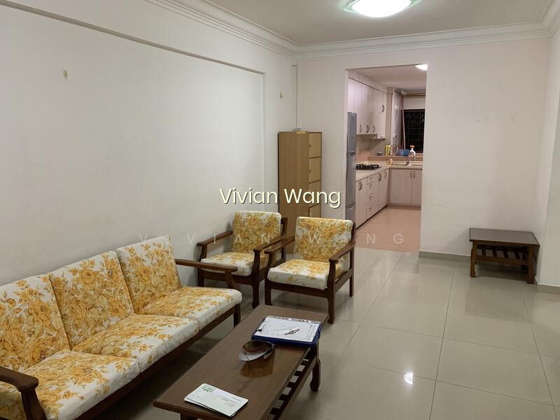 703 YISHUN AVENUE 5 image 1 of 8