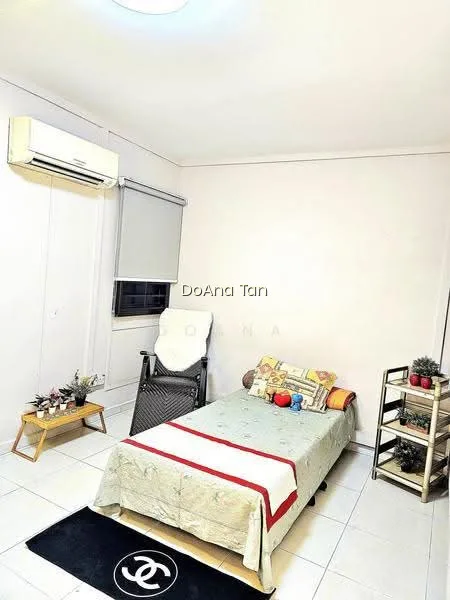 619 Jurong West Street 65 image 1 of 10