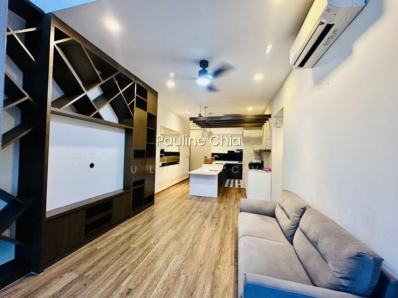 Clementiwoods Condominium image 1 of 10