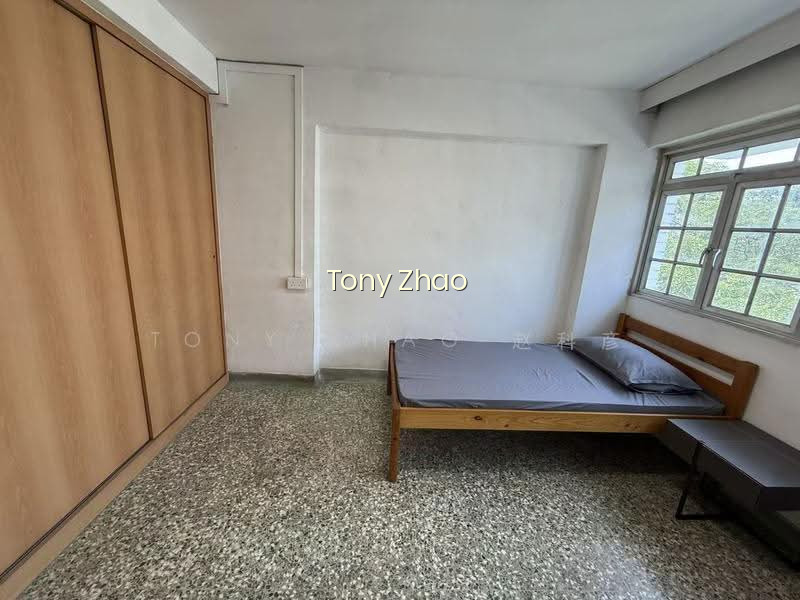 214 LORONG 8 TOA PAYOH image 1 of 8