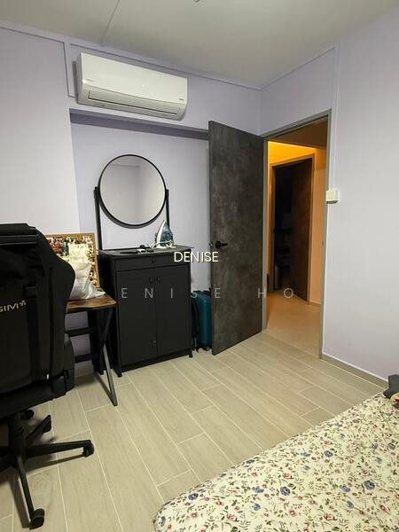440 FAJAR ROAD image 1 of 10