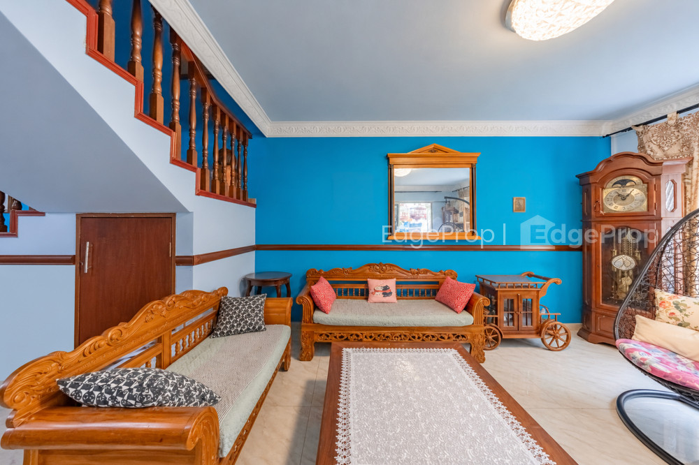138 Petir Road